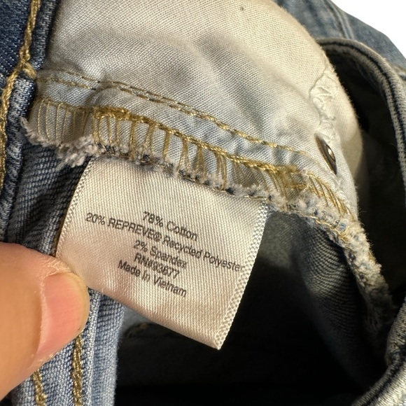 St John Bay Straight leg medium wash denim jeans women’s 8 - Picture 4 of 9